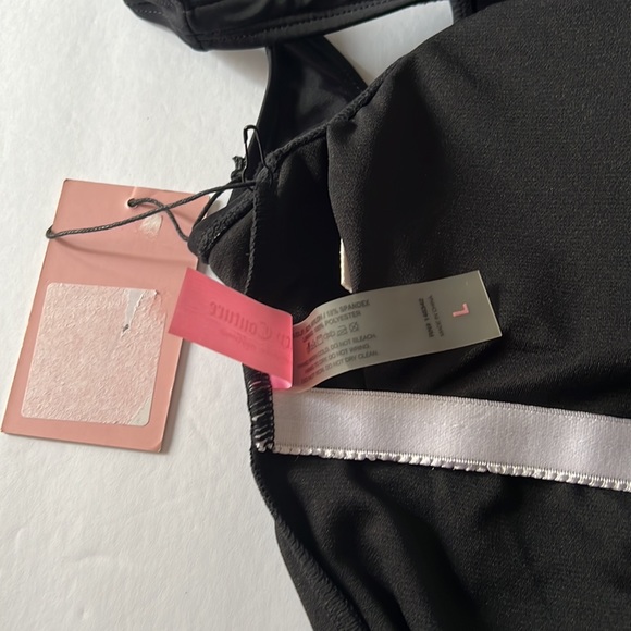 Juicy Couture Plunge Back Foil One-Piece Classic Swimsuit for Women - Picture 12 of 12